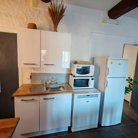 Appartement Enchanted Getaway Between Pine Forest And Pond